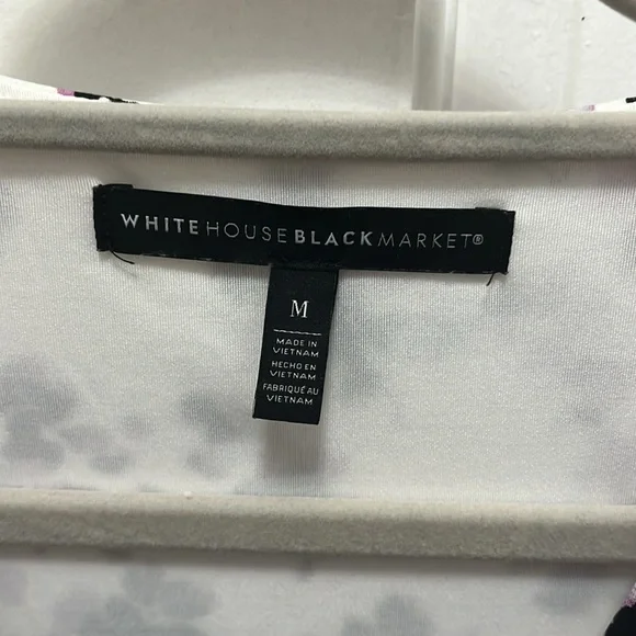 White House Black Market Women’s Blouse - Picture 2 of 3